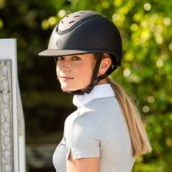 EQX Kylo Wide Peak Riding Hat - Black Matte/Black Gloss 7 EQX Kylo Wide Peak Riding Hat - Black Matte/Black Gloss -Equestrian Supplies 17735c